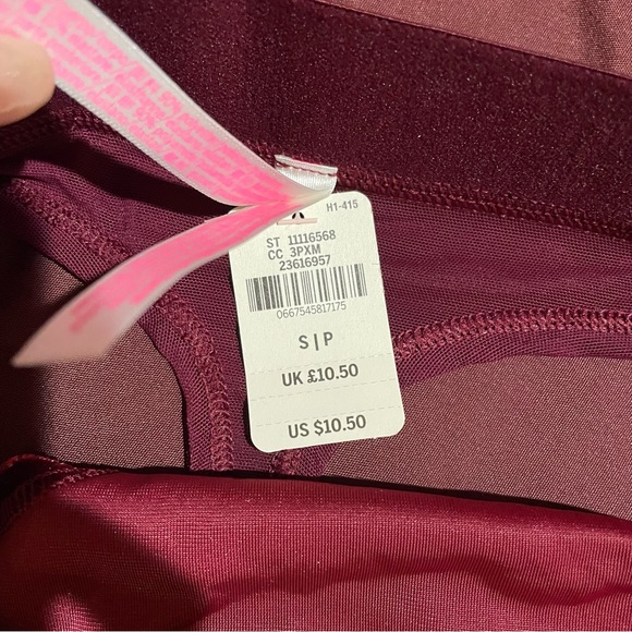 Velvet set - Picture 2 of 4